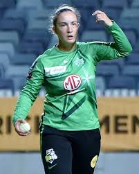 Alice Capsey: The Rising Star Shaping Women’s Cricket