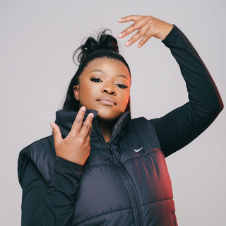 Die Opkoms van Kharishma in Mode en Styl