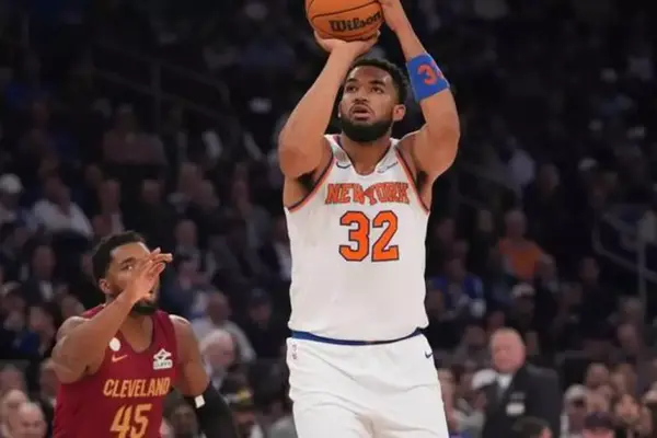 Knicks vs Cavaliers: A Showdown of Historic Rivals