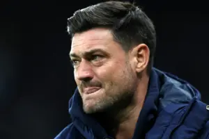 ethan chislett — ZA news