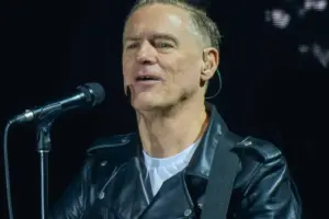 bryan adams — ZA news