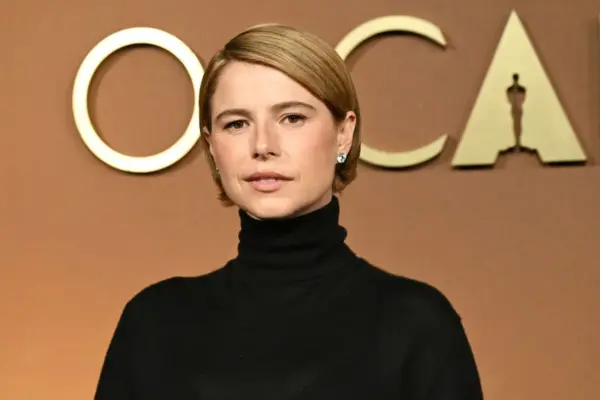 jessie buckley — ZA news