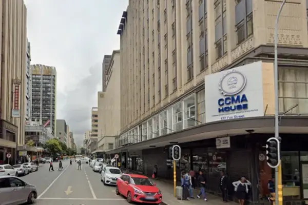 lawyer shot in johannesburg — ZA news