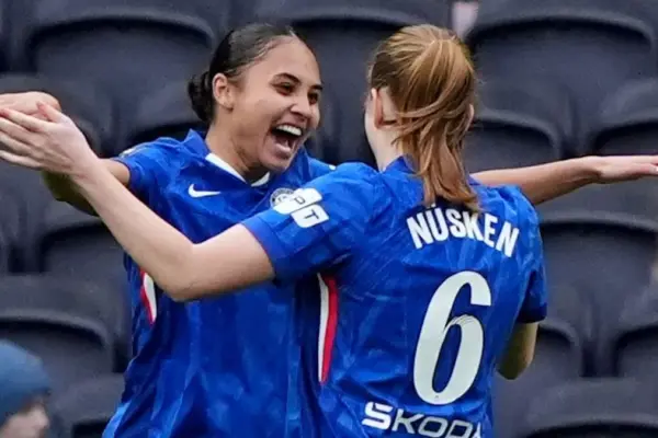 live football match now — ZA news