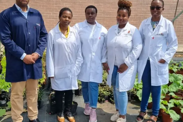 dr ngobani johnstone makhubu — ZA news