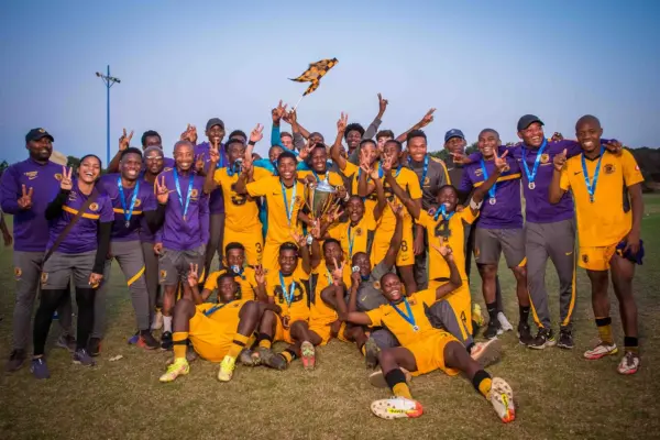 kaizer chiefs development coaches renewal — ZA news