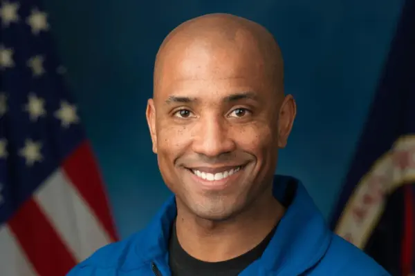 victor glover — ZA news