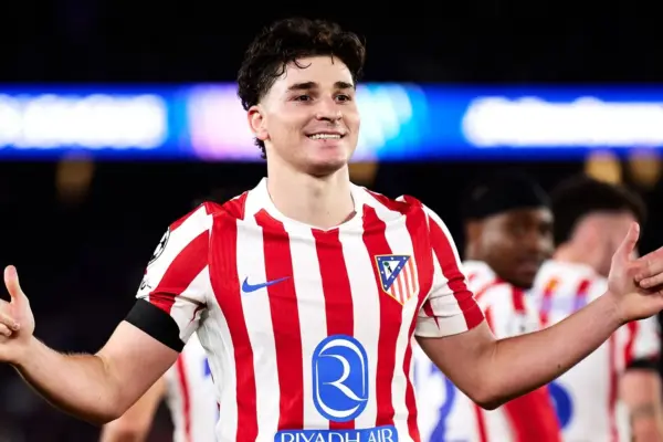 Man Utd contact Julian Alvarez's representatives to join Arsenal in battle for Atletico Madrid forward - Paper Talk