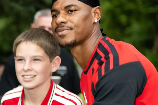 Marcus Rashford Handed ‘New Squad Number’ on Man Utd Return - Sports Illustrated