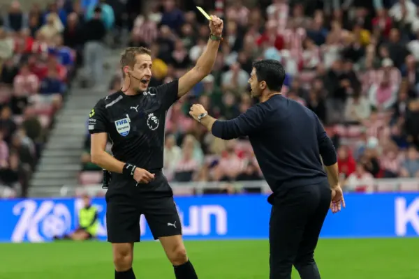 Jamie Carragher: Arsenal boss Mikel Arteta becoming like Sir Alex Ferguson after ref criticism of Sunderland penalty